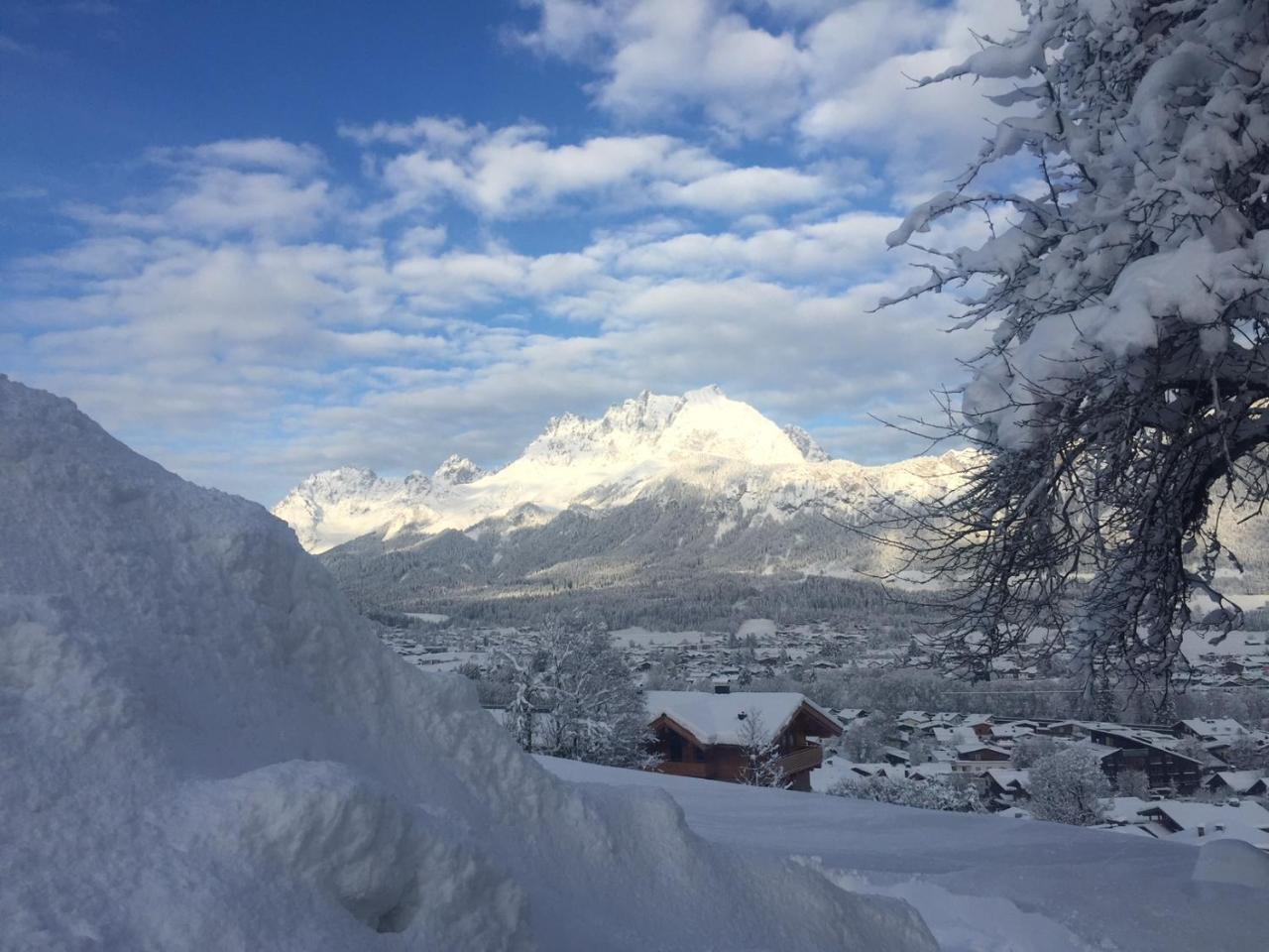 Hotel-Gasthof Zur Schoenen Aussicht Sankt Johann in Tirol Eksteriør bilde