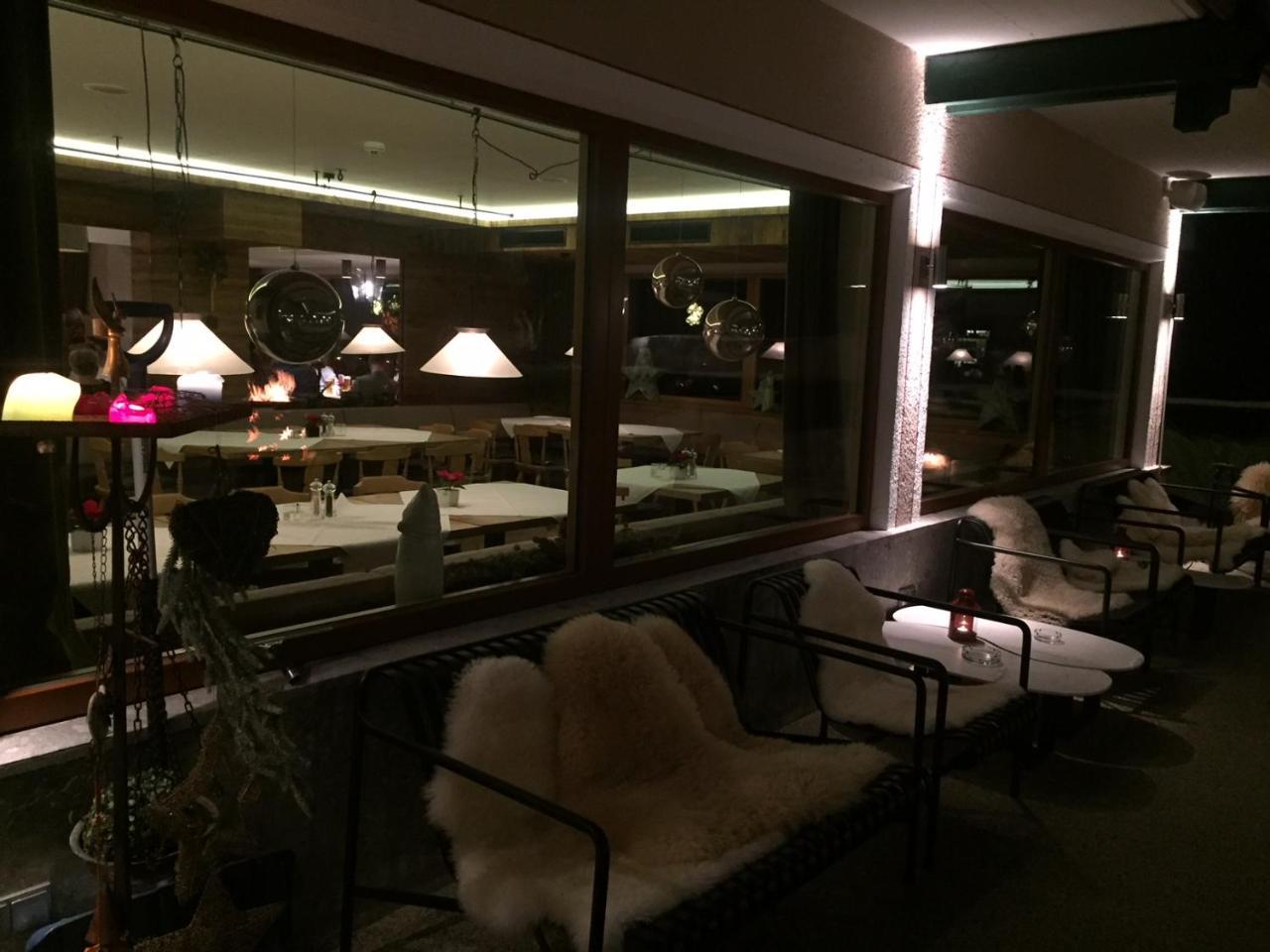 Hotel-Gasthof Zur Schoenen Aussicht Sankt Johann in Tirol Eksteriør bilde
